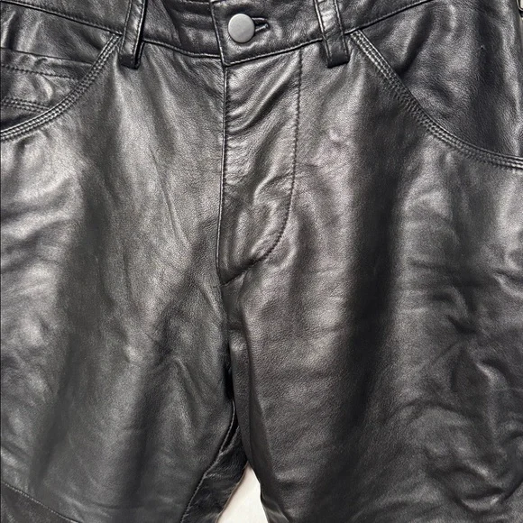 Wilson’s leather black 100% leather pants with straps on calf of leg moto sz 28 - Picture 2 of 8